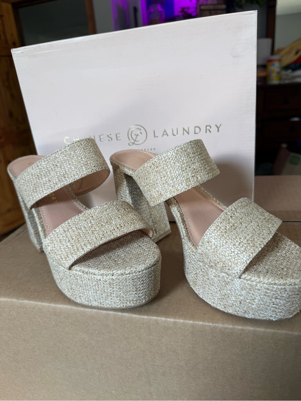 Chinese Laundry Beige Woven Platform Slide Sandals